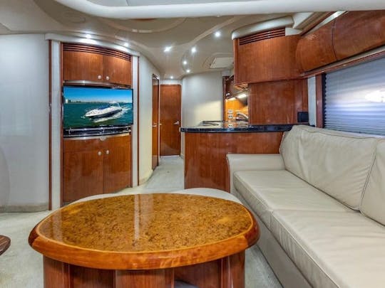 Profitez de Miami avec un yacht Sea Ray de luxe de 55 pouces