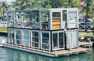 Most Luxurious Private House Boat in Miami