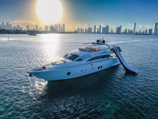 Deal of the Week! 85' Aicon Yacht for Rent in Cancun, Mexico.
