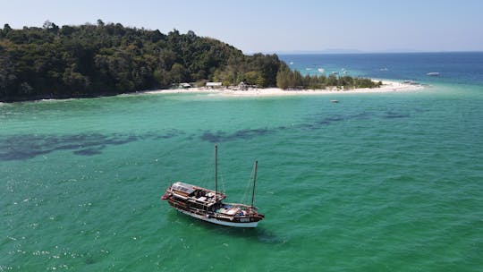 Croisière charter privée à Krabi, Thaïlande.
