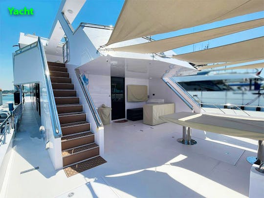 Luxury Yacht Charter with a Crew , 144ft, 25 guests in   Abu Dhabi