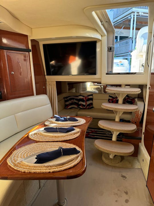  Sea Ray Sundancer de 38 pieds | Jusqu'à 100$ de rabais du lundi au jeudi**