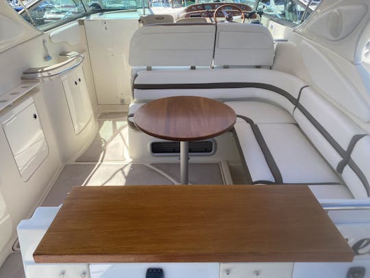 2 Story VIP Air Conditioned Yacht Maxum 3000 SCR