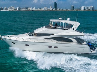 Yacht de luxe Marquis de 63 pieds à Miami ! ! ! !