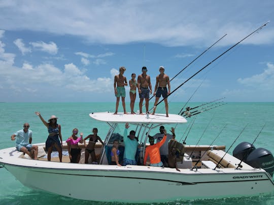 Luxury Grady-White 306 Sport Fisherman Yacht Private Charter in Nassau