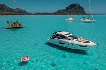 Gran Turismo 40 Motor Yacht Charter - Mauritius