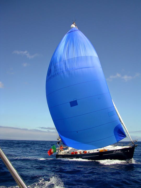 Cruzeiros à vela privados na Madeira: nascer e pôr do sol, meio dia e dia inteiro