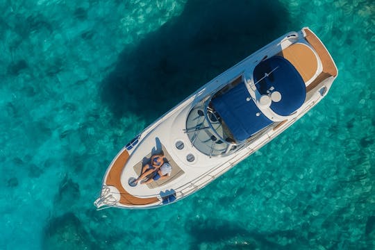 Diva 60ft – Elite Italian Yacht Experience in Cancun