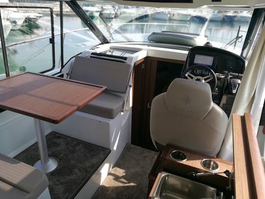 Merry fisher 895 , a boat that will provide you with comfort