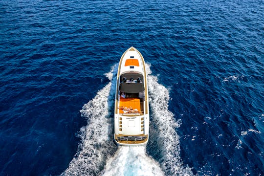 007 Vibes: Dive into Luxury with Tecnomar Madras 64 Yacht Rental in Dubrovnik