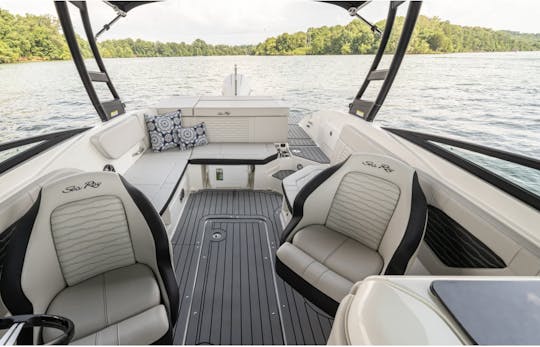 Fun Sea Ray Bow Rider de 22 pieds **REMORQUABLE**