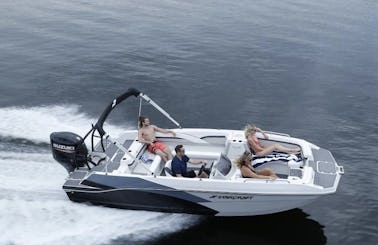 🌊 Rent New Cruiser Boat | Enjoy a Day on the Water Today