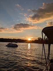 Pontoon rentals to lake of your choice!! 