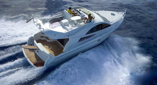 Alquiler del yate a motor Rodman 38 Fly en la Costa Azul, Francia