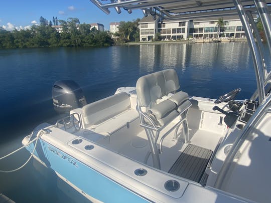 Console Sea Fox 228 Commander Center 2020 à Marco Island *5 jours min*