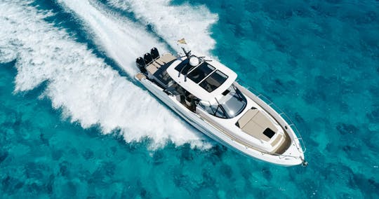 Oferta da semana! 38' Oryx Yacht para Alugar em Ibiza, Espanha.