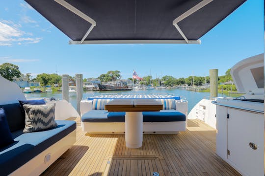 Maison sur la mer | Yacht à moteur Sunseeker Predator de 64 pieds