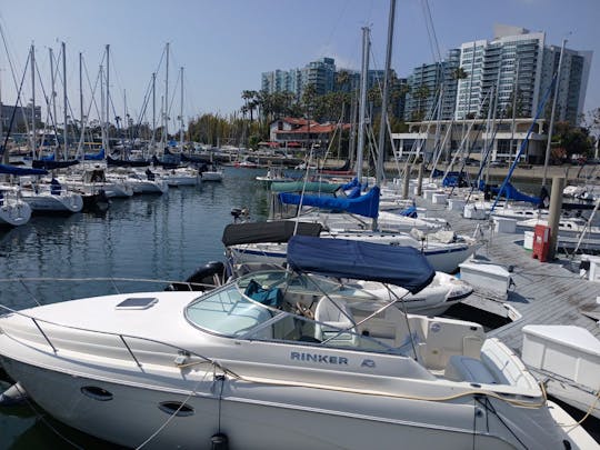 27ft Luxury Motor Boat in Marina del Rey for Parties/Events/Sunset Cruises