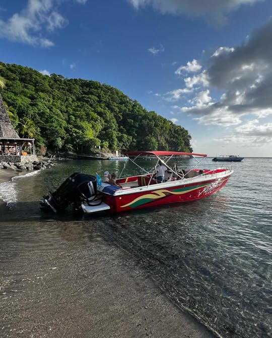 Location de bateau à moteur privé d'une journée et d'une demi-journée avec le capitaine Dell à Sainte-Lucie