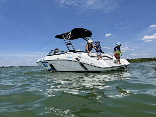 2022 Yamaha AR195 Powerboat at Joe Pool Lake