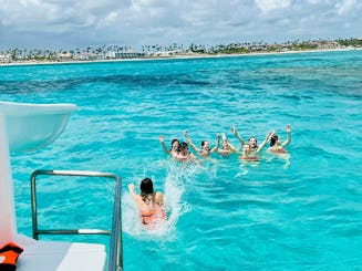 Book Your Next Day On The Water With Us!🏝️😎🥂☀️