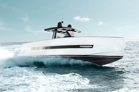 Alquiler del yate a motor Fjord 44 Open SAOIRSE en Santa Eulalia, Illes Balears