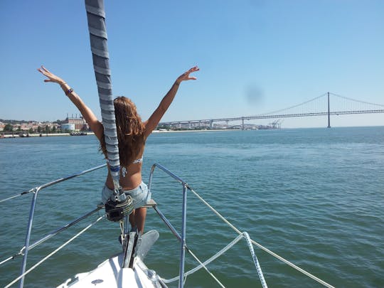 Bavaria 38 Cruiser in Lisboa, Portugal