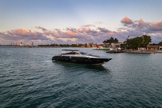 ENJOY MIAMI on 94ft Leopard 27M + Jacuzzi!!!