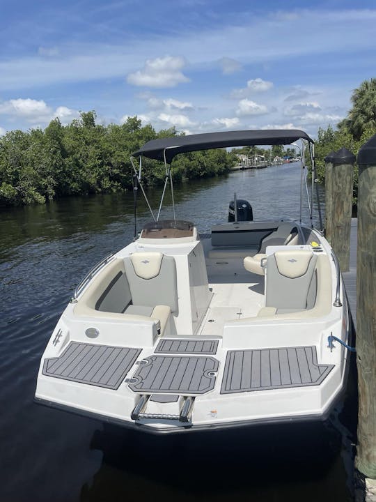 2021 StarCraft  231 SVX  200Hp Suzuki  in Cape Coral, Florida