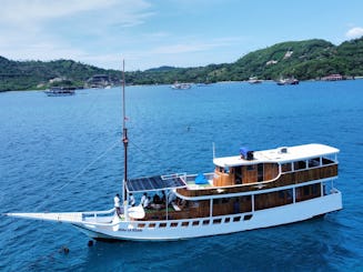 Croisière en bateau à voile sur Komodo (min. 5 personnes)