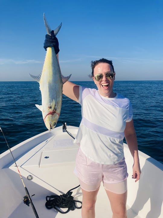 Excursion de pêche privée à Dubaï - jusqu'à 12 personnes