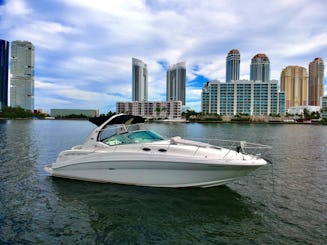 !!!!ENJOY THE MIAMI VIEWS FROM THIS BEAUTIFUL VESSEL!!!!