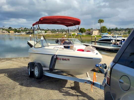 18' Stingray Boat - up to 6 Passengers in Huntington Beach, California