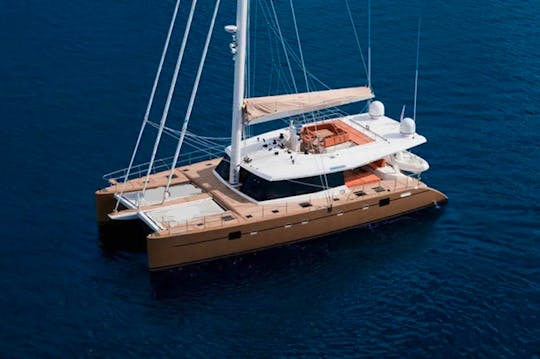 All-Inclusive Private Yacht Charter on 62' Luxury Sunreef Yacht *Captain & Chef*
