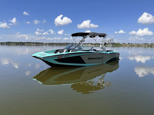 Crucero MasterCraft de lujo con capitán
