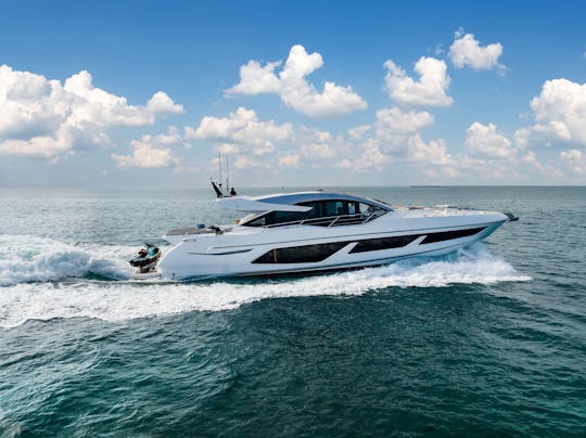 Yacht Sunseeker de 75 pieds avec capitaine 