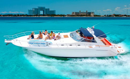 Private Luxury Yacht 55ft Sea Ray Rental in Cancún