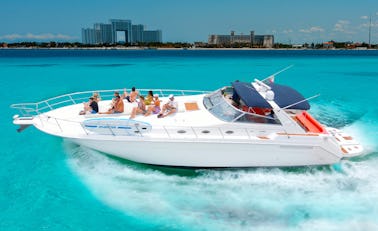 Private Luxury Yacht 55ft Sea Ray Sundancer in Cancún