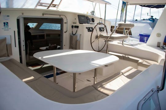 Welcome Aboard BlueRidge Voyager 500 - Unleash Your Seafaring Dreams!
