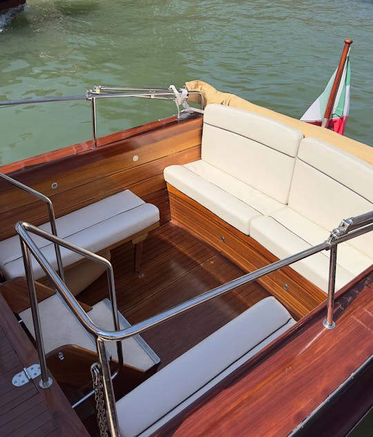 Private Wooden Boat Experience in the Venetian Lagoon