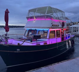 ¡El barco Hunky Dory! ¡Excursiones a Lake Union Lake WA, sistema de karaoke, mininevera!