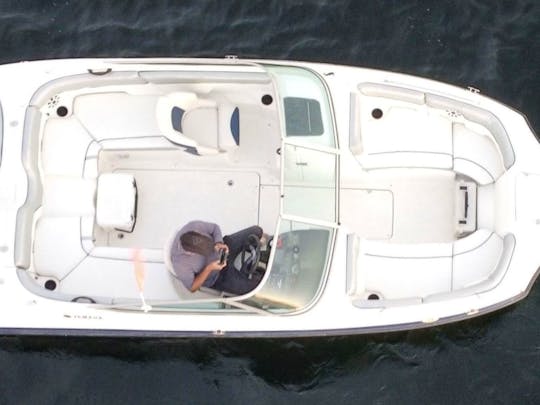 Easy Access to Lake WA, or Lake Union, with Yamaha 21ft Jet Boat