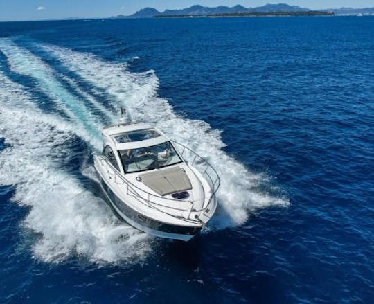 Beneteau Gran Turismo 38 Grey Motor Yacht Rental in Cote d'Azur, France
