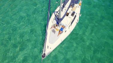 Velero Hunter privado de 38 pies en Cabo San Lucas