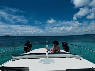 Half Day VIP Private Charter On 40ft Wellcraft Yacht - Explore Beautiful Islands