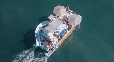 Nuevo y lujoso catamarán para alquilar en Puerto Vallarta