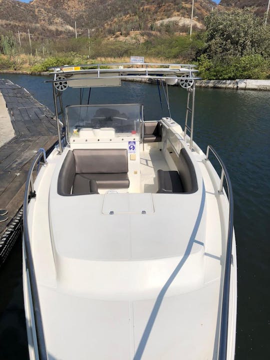 Center Console Boat Rental in Santa Marta, Inca inca or bahía concha 