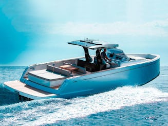 Alquiler de yate a motor Pardo Yatchs 43 2OFF A KIND en Ibiza, Illes Balears