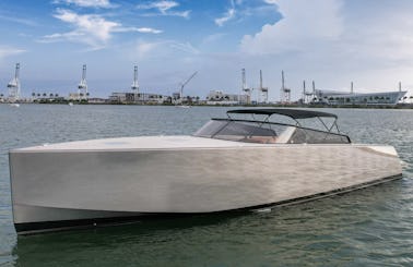 Top of the Line 55’ Luxurious Van Dutch Yacht in Miami Beach 