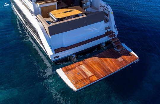 Sealine F430 Luxury Motor Yacht for charter in Dubrovnik